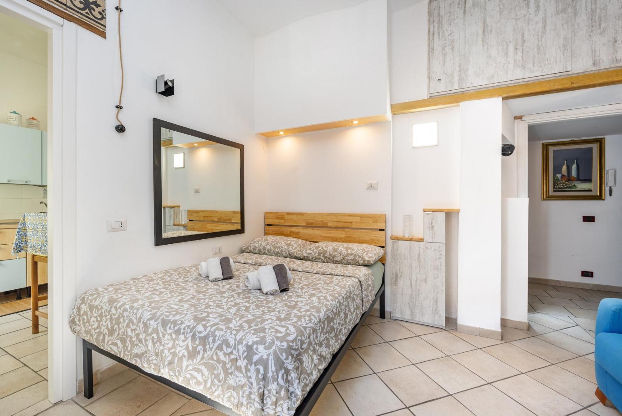 Apartment San Lorenzo , Near Termini Station D